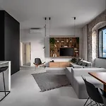 Architect's Seafront Flat Apartman *