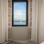 Apartman Architect's Seafront Flat *