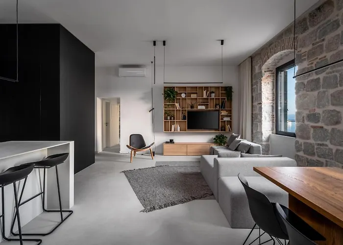 Architect's Seafront Flat Apartman *