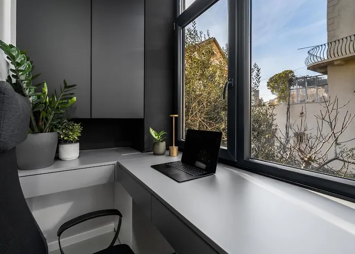 Apartman Architect's Seafront Flat *