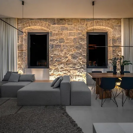 아파트 Architect's Seafront Flat 스플리트