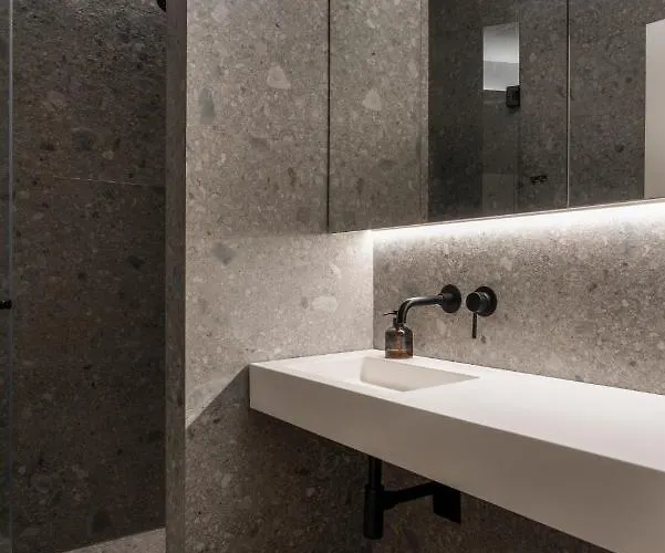 Architect's Seafront Flat Daire Split